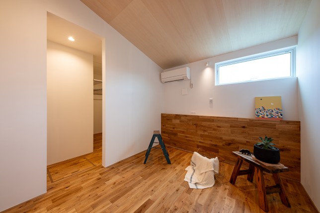 Khouse-065